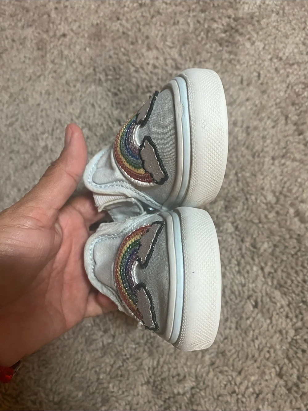 Vans Oldskool Kids White Slip-On Sneakers with Sequined Rainbow size 6 US